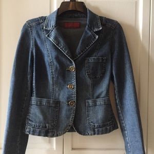 Jordache vintage blue jean jacket size  2/4